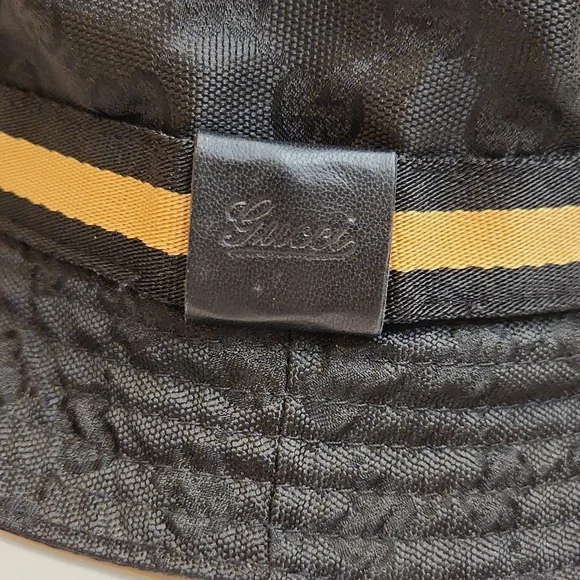 Authentic GUCCI Black Bucket Hat - Picture 3 of 8